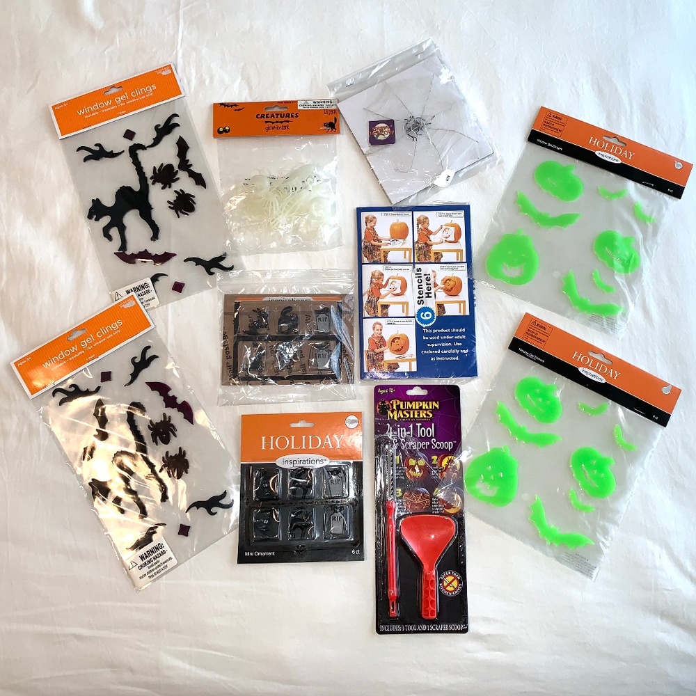 Halloween Decorations & Pumpkin Masters Tool With Stencils